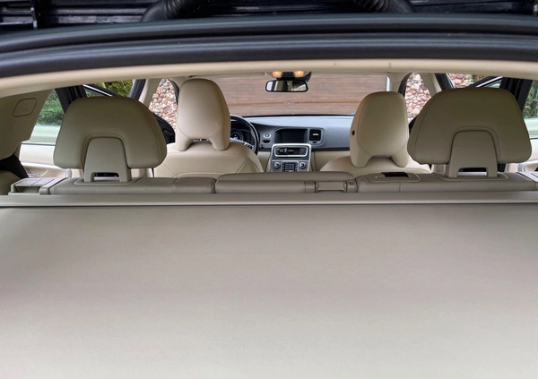 Volvo V60 cena 43900 przebieg: 278000, rok produkcji 2014 z Nowy Tomyśl małe 172